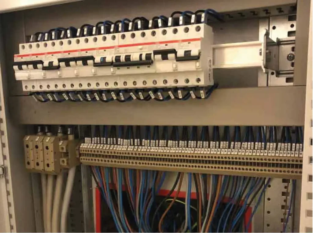 Servizi elettrici professionali a Roma